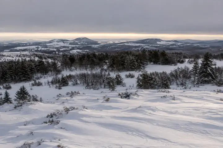 Paysage hivernal de la montagne ardéchoise